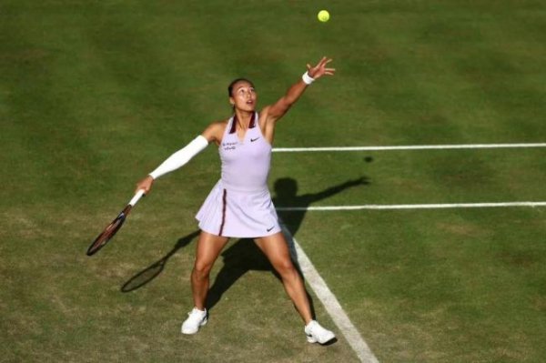 蜂窝配资 郑钦文2-1胜凯斯勒 草地赛季首秀告捷