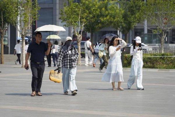 信钰配资 40℃以上天气频现！最近为啥这么热？