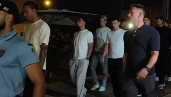 宝货配资 利物浦将帅抵达葡萄牙出席若塔兄弟守灵仪式，之后将参加葬礼