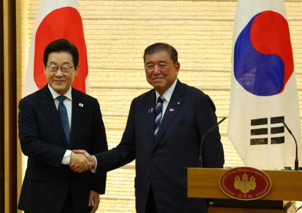 华夏国际 石破茂“谢幕外交”为什么选韩国？